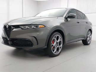 Used 2024 Alfa Romeo Tonale Veloce w/ Active Assist Package image 1