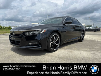 Used 2018 Honda Accord Sport image 1