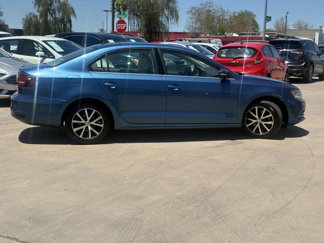 Used 2017 Volkswagen Jetta SE image 1