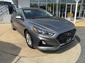 Used 2019 Hyundai Sonata SE image 1