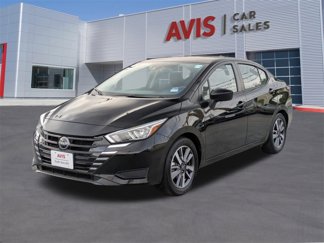 Used 2024 Nissan Versa SV image 1