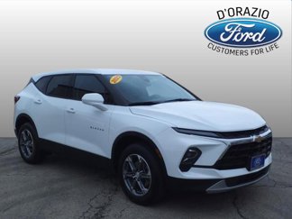 Used 2023 Chevrolet Blazer LT image 1