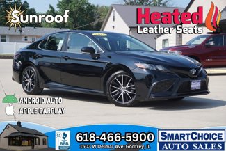Used 2021 Toyota Camry SE w/ Cold Weather Package image 1