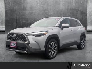 Used 2022 Toyota Corolla Cross XLE image 1