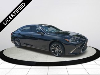 Certified 2025 Lexus ES 350 w/ Premium Package image 1