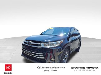Used 2017 Toyota Highlander XLE image 1