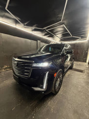 Used 2022 Cadillac Escalade Premium Luxury Platinum image 1