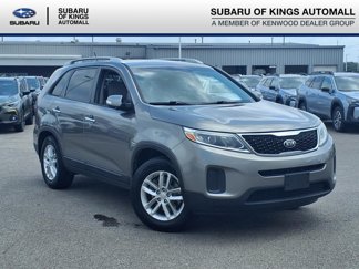Used 2015 Kia Sorento LX image 1