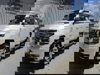 Used 2015 Chevrolet Suburban LTZ image 1