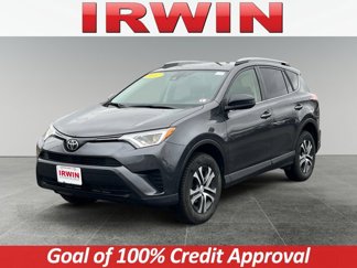 Used 2017 Toyota RAV4 LE image 1