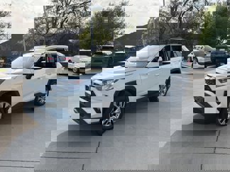Used 2021 Toyota RAV4 XLE Premium image 1