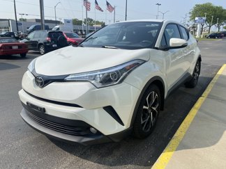 Used 2018 Toyota C-HR XLE image 1