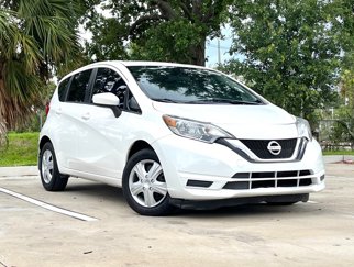 Used 2018 Nissan Versa Note S image 1