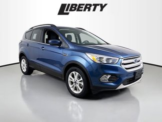 Used 2018 Ford Escape SE image 1