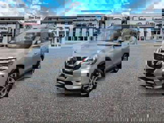 Used 2019 Nissan Rogue SV image 1
