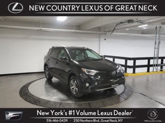 Used 2018 Toyota RAV4 XLE image 1