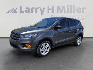Used 2018 Ford Escape S image 1