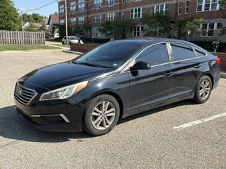Used 2016 Hyundai Sonata SE image 1