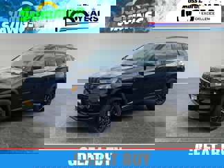 New 2025 Jeep Compass Latitude image 1