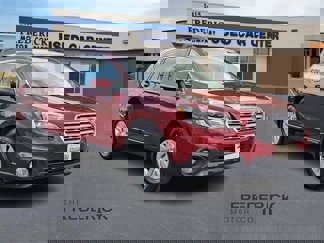 Used 2017 Subaru Outback 2.5i Premium image 1