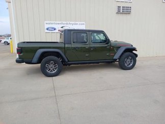 Used 2024 Jeep Gladiator Mojave w/ Technology Group image 1