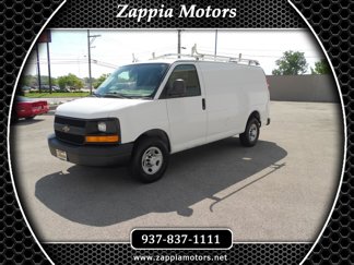 Used 2017 Chevrolet Express 2500 image 1