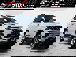 New 2025 Jeep Compass Latitude image 1
