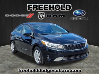 Used 2017 Kia Forte LX image 1