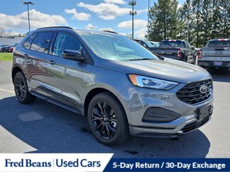 Used 2024 Ford Edge SE w/ Black Appearance Package image 1