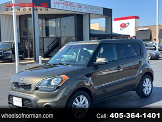Used 2013 Kia Soul + w/ Audio Pkg image 1