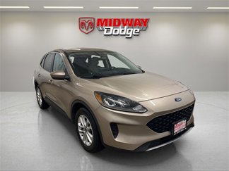 Used 2020 Ford Escape SE image 1