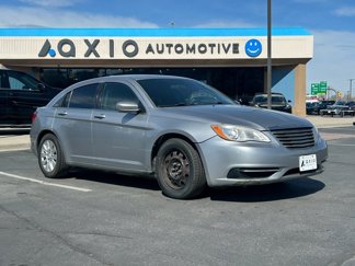 Used 2013 Chrysler 200 LX image 1