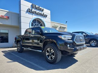 Used 2019 Toyota Tacoma TRD Sport image 1