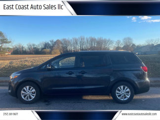Used 2015 Kia Sedona LX image 1
