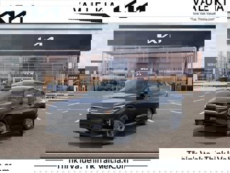 New 2025 Kia K4 LX image 1
