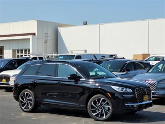 New 2025 Lincoln Corsair Grand Touring w/ Equipment Group 302A image 1