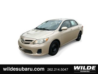 Used 2011 Toyota Corolla LE image 1