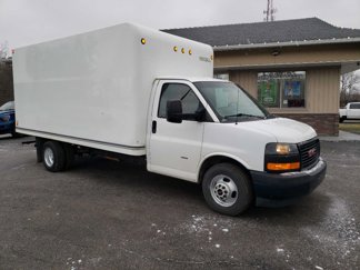 Used 2018 GMC Savana 3500 Extended w/ Driver Convenience Package image 1
