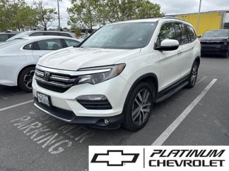 Used 2016 Honda Pilot Touring image 1