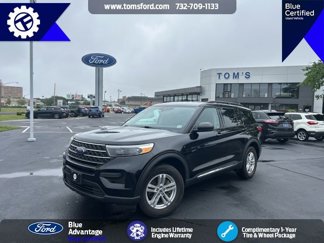 Certified 2022 Ford Explorer XLT image 1