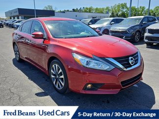 Used 2016 Nissan Altima 2.5 SV w/ Convenience Package image 1