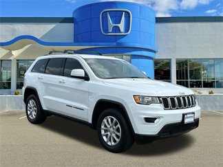 Used 2021 Jeep Grand Cherokee Laredo image 1