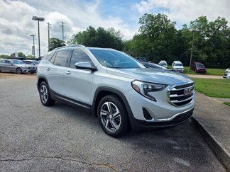 Used 2021 GMC Terrain SLT w/ LPO, Floor Liner Package image 1