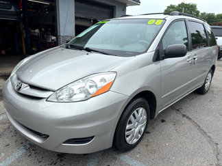 Used 2008 Toyota Sienna CE image 1