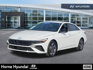 Certified 2025 Hyundai Elantra Sport image 1