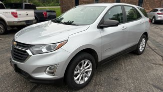 Used 2020 Chevrolet Equinox LS image 1