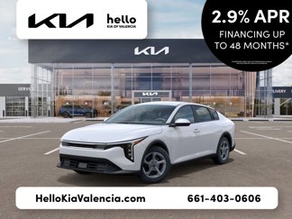 New 2025 Kia K4 LXS image 1