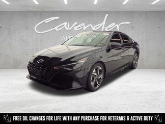Used 2023 Hyundai Elantra SEL w/ Convenience Package image 1