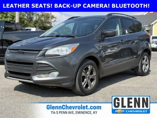 Used 2015 Ford Escape SE w/ Equipment Group 201A image 1