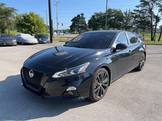 Used 2022 Nissan Altima 2.5 SR image 1